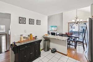 Shelly Ln-S2001-010.jpg