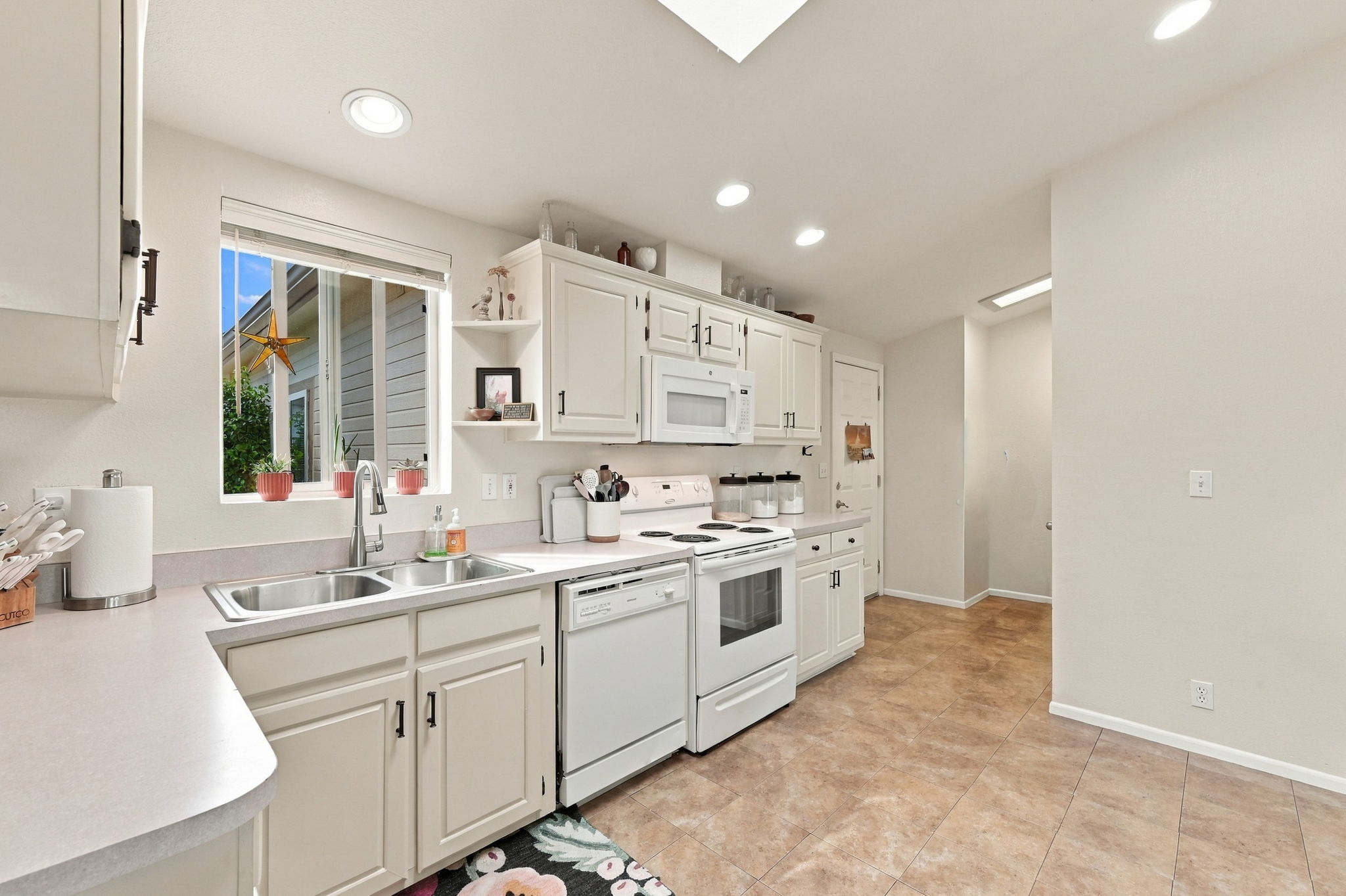 Kitchen 2