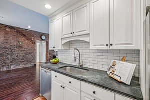 Atlantic Ave 628-S1805-019.jpg