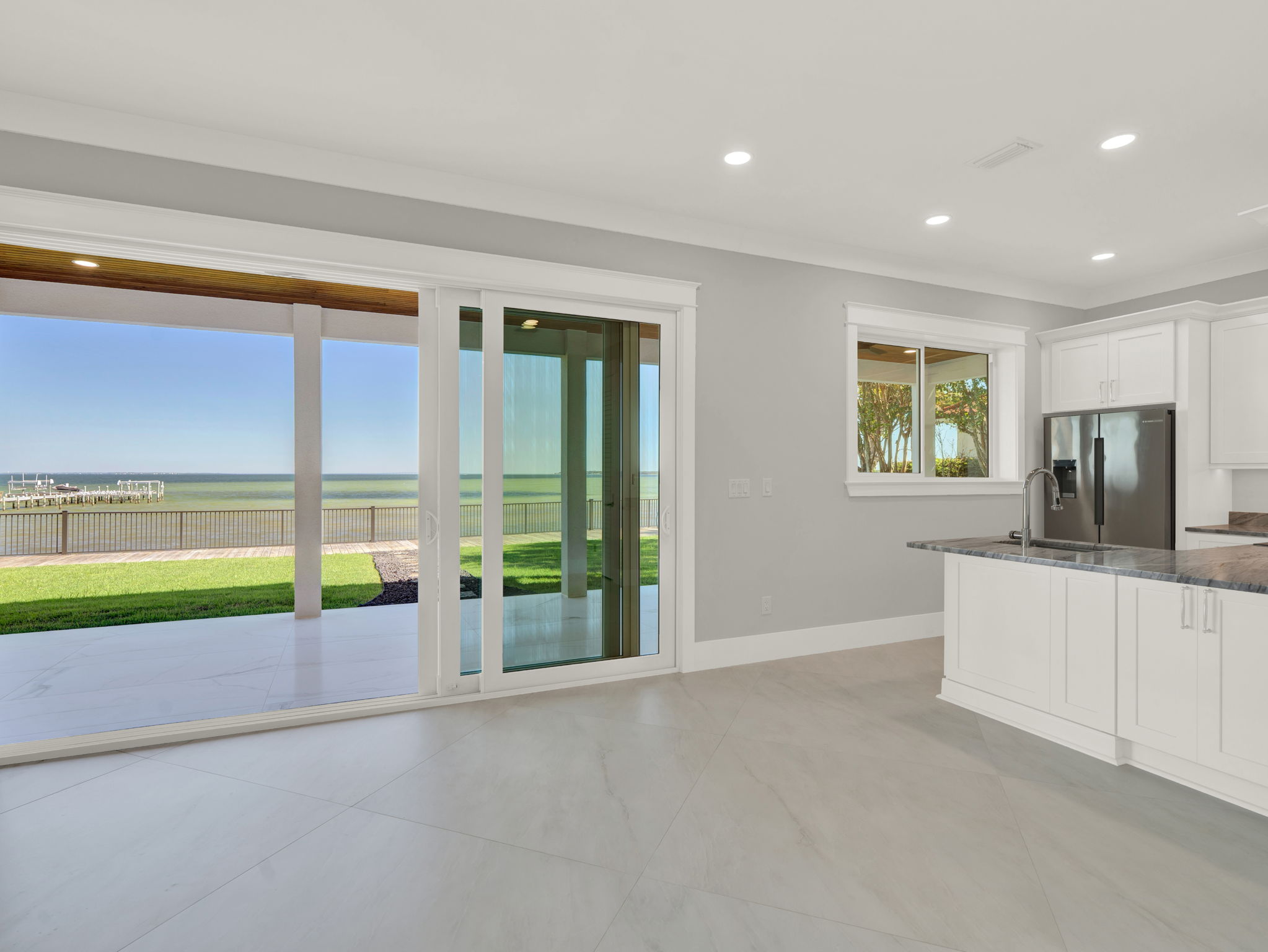 28 Baybridge Dr (f1) 12