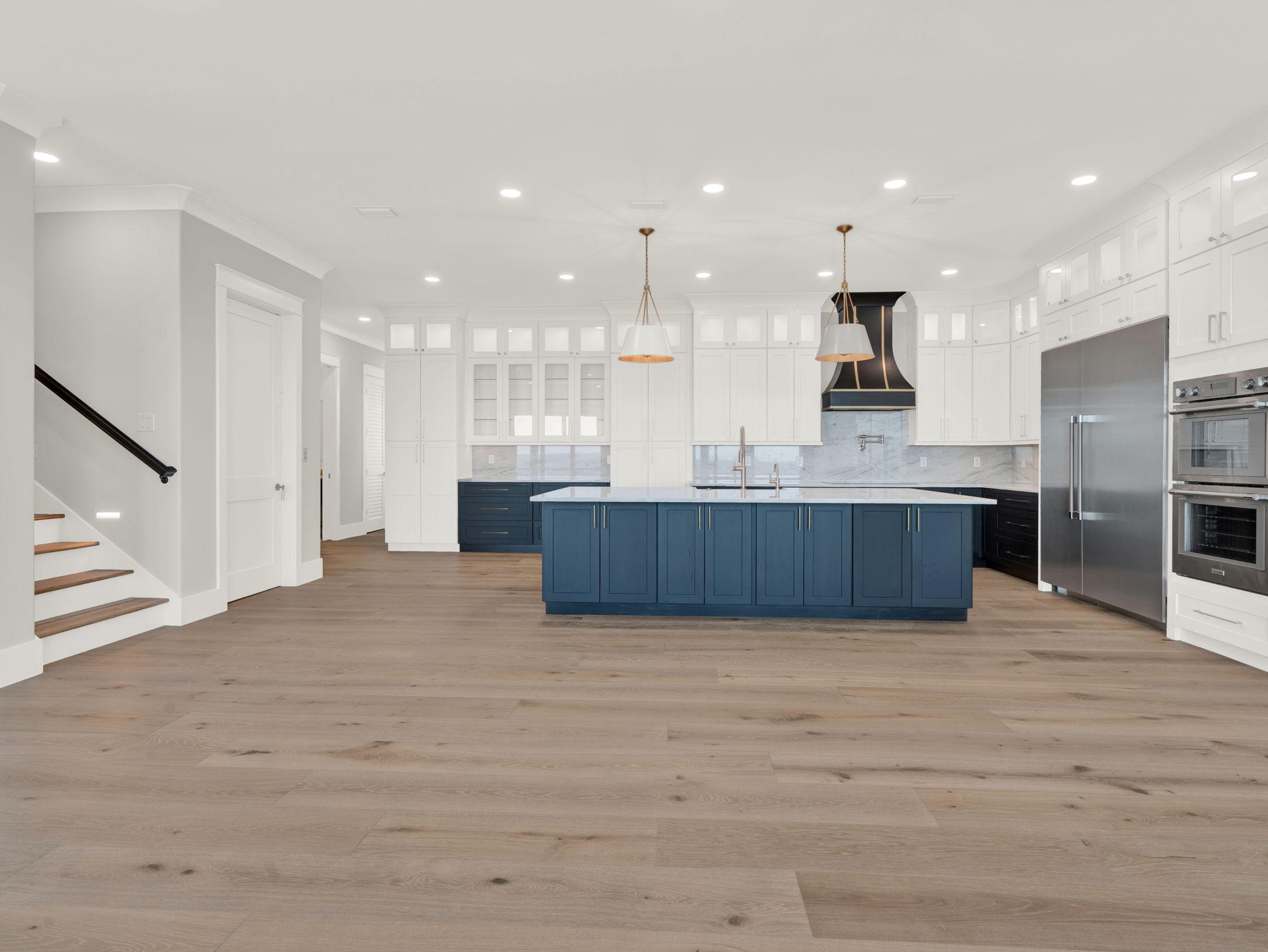 28 Baybridge Dr (f2) 3