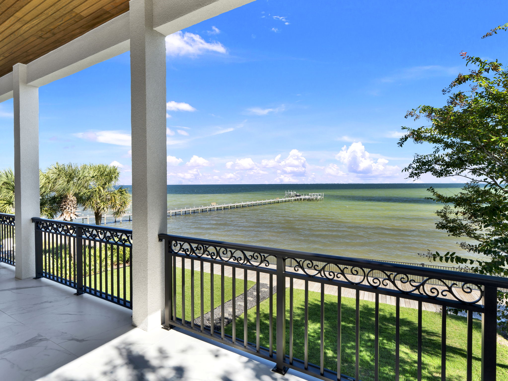 28 Baybridge Dr (f2) 11