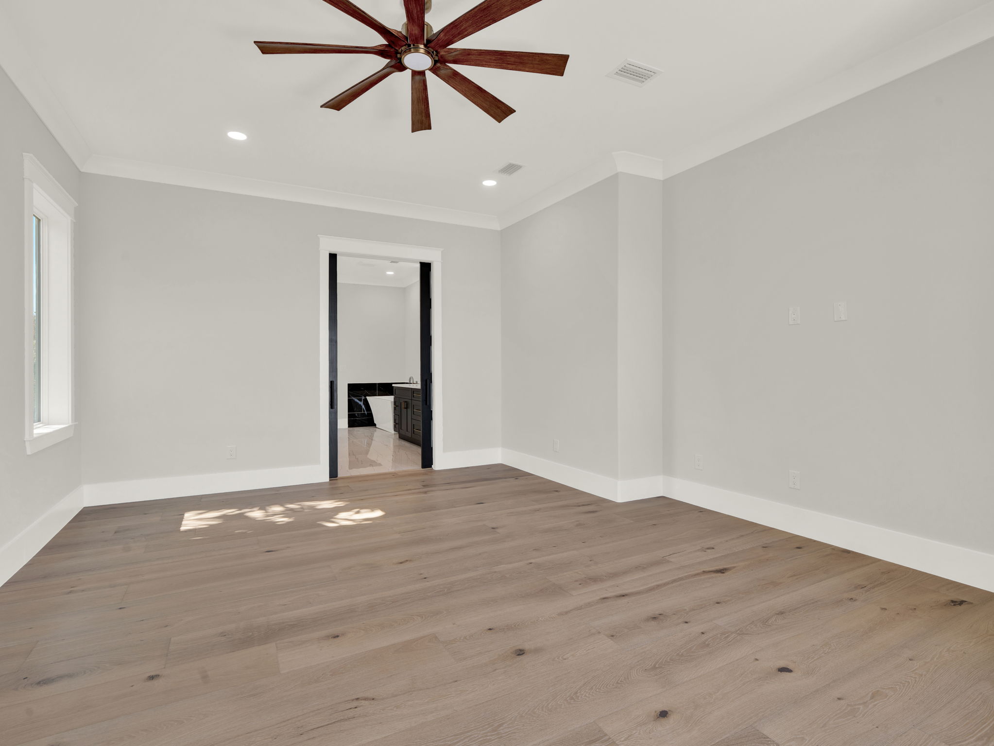 28 Baybridge Dr (f2) 15