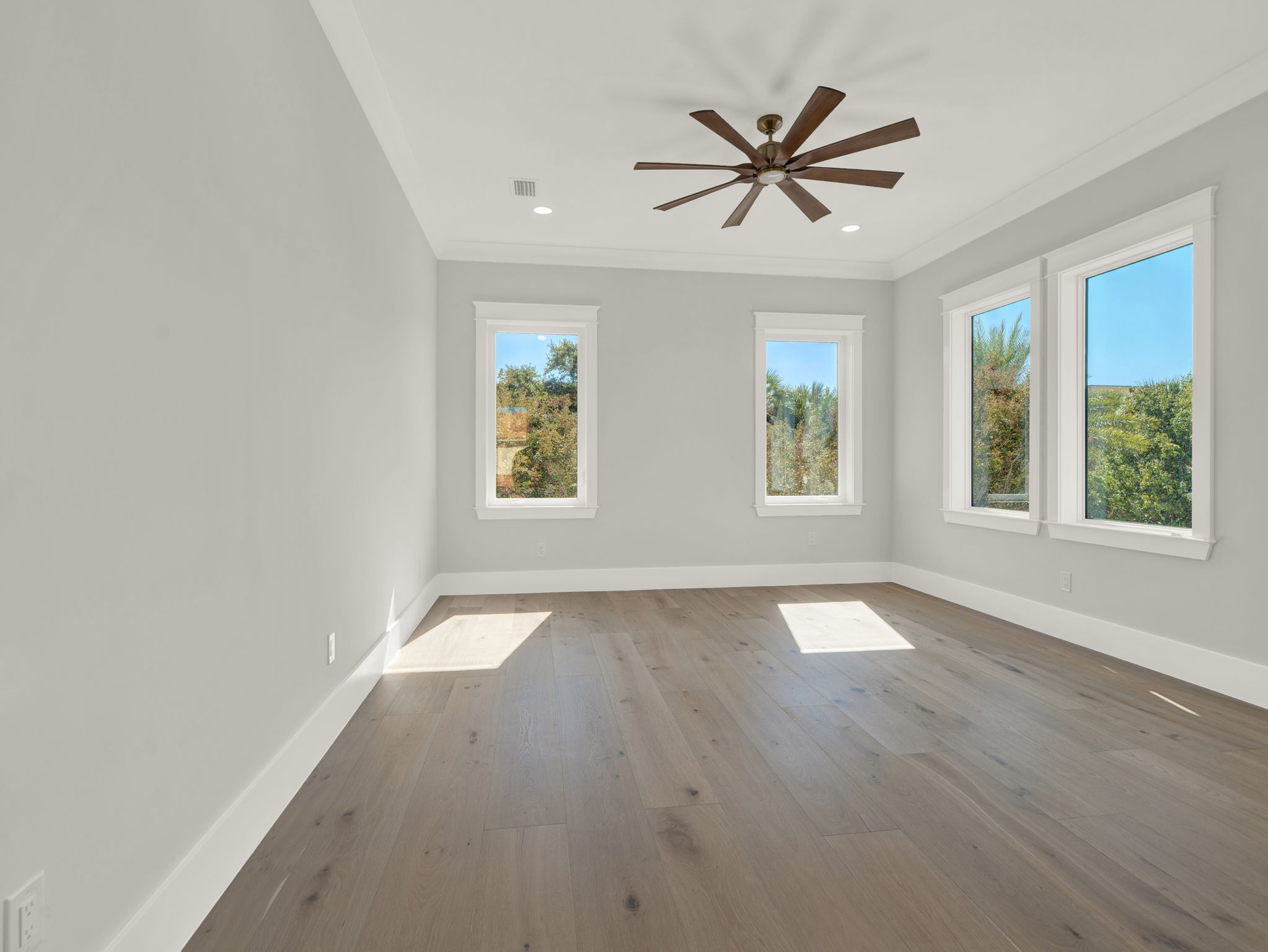 28 Baybridge Dr (f2) 27