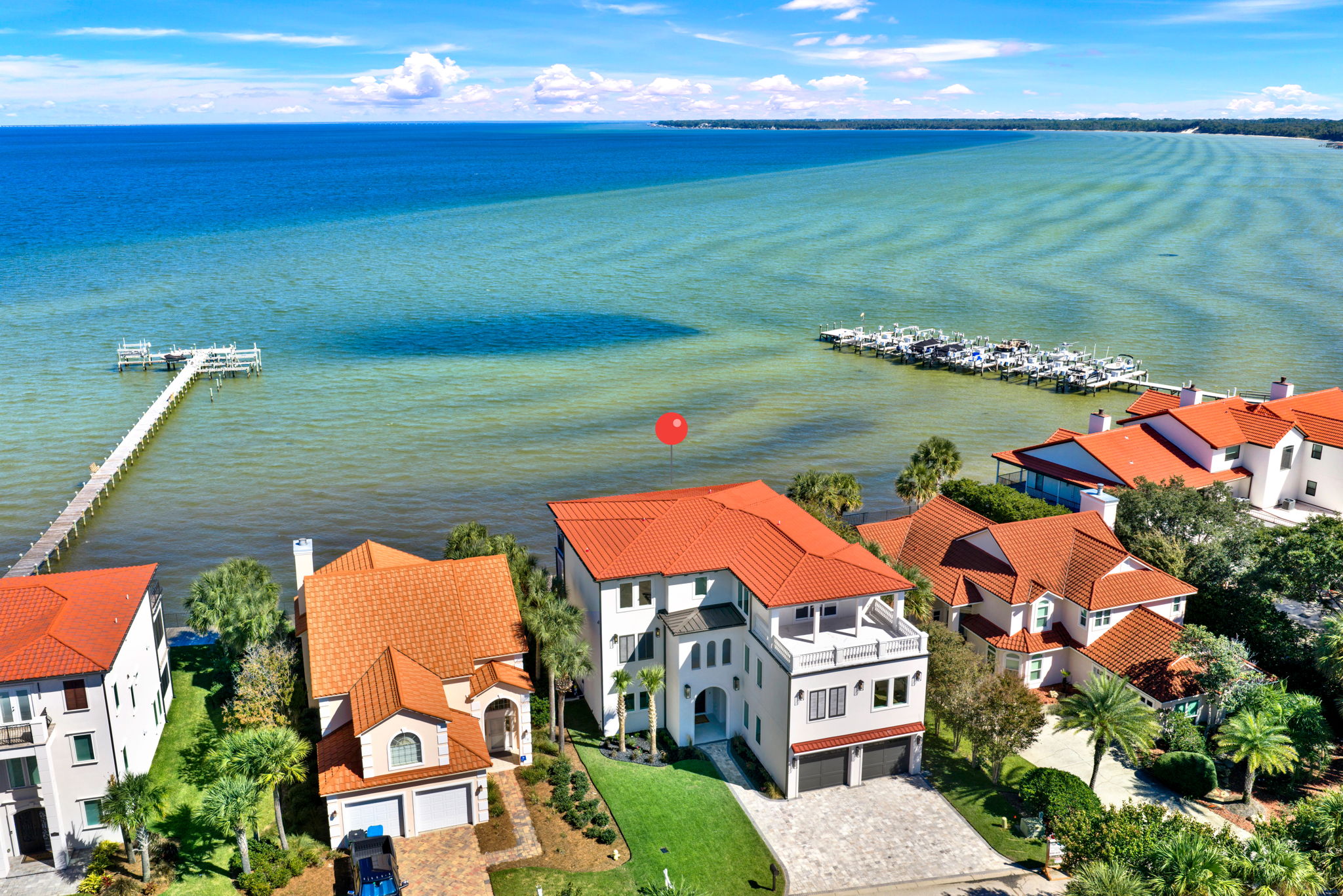 28 Baybridge Dr (Pinned Exterior) 8