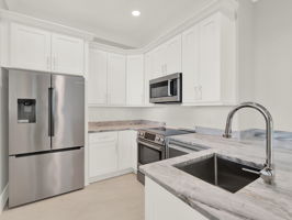 28 Baybridge Dr (f1) 14