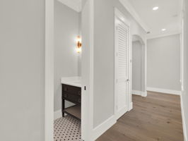 28 Baybridge Dr (f2) 31