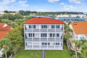 28 Baybridge Dr (Exterior) 11