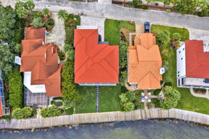 28 Baybridge Dr (Exterior)