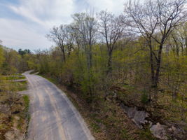  Photo 40