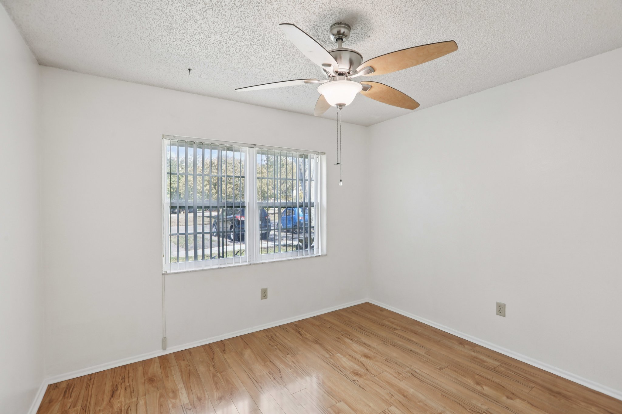 Brigton Ct-S1802-016.jpg