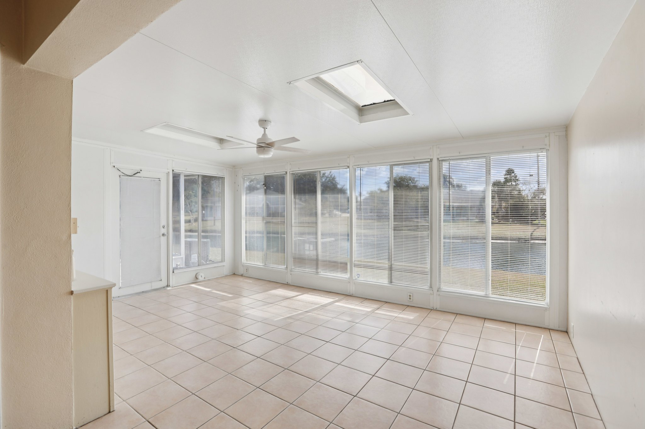 Brigton Ct-S1802-024.jpg