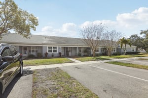 Brigton Ct-S1802-003.jpg