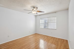 Brigton Ct-S1802-020.jpg