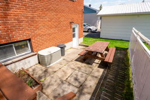  Photo 41
