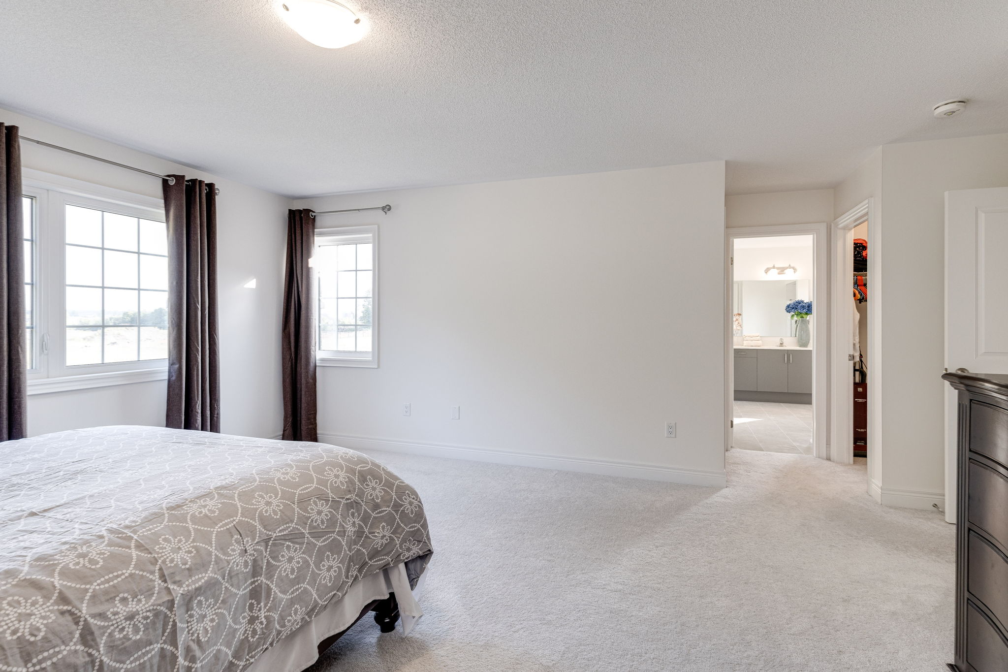 East Gwillimbury property showcase — delivered property photograph 27
