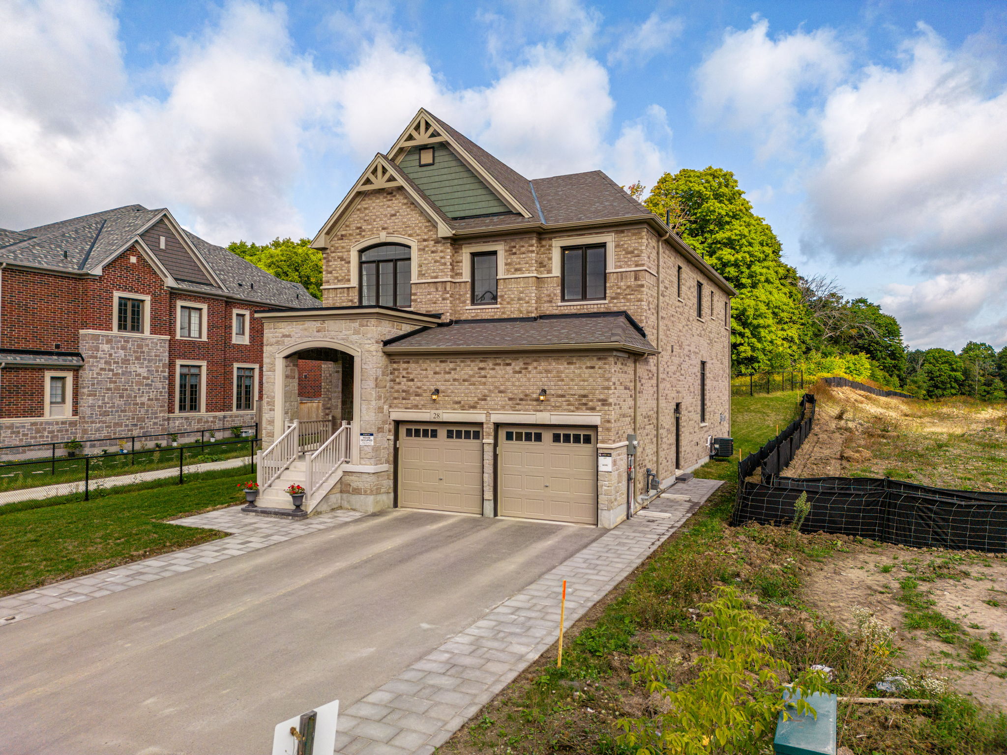 East Gwillimbury property showcase — delivered property photograph 3