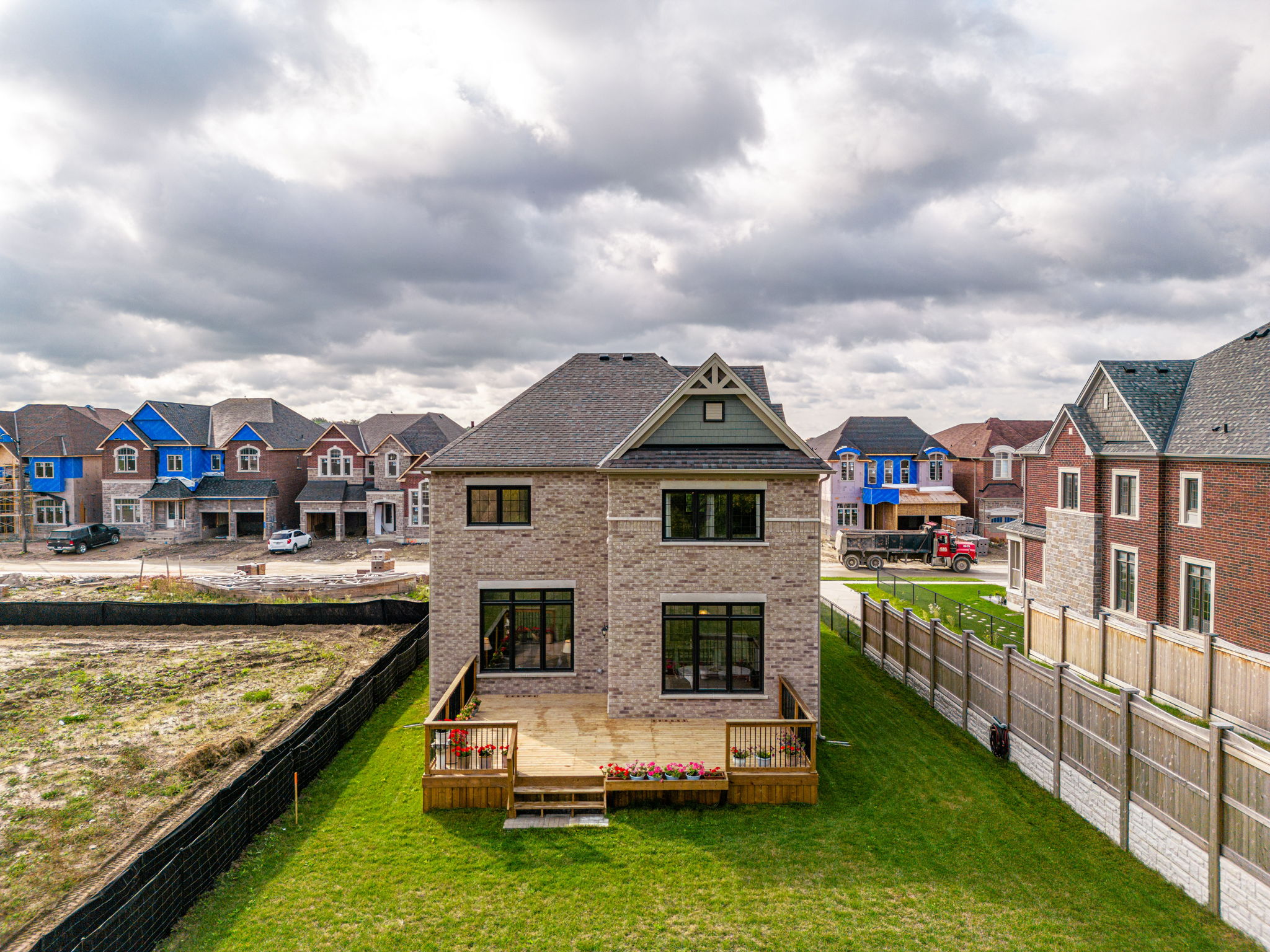 East Gwillimbury property showcase — delivered property photograph 50