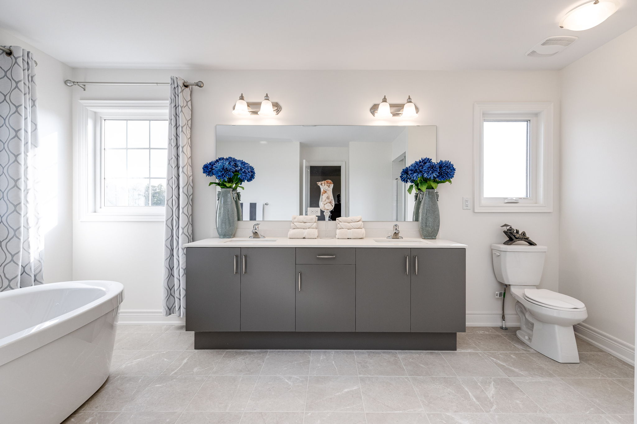 East Gwillimbury property showcase — delivered property photograph 30
