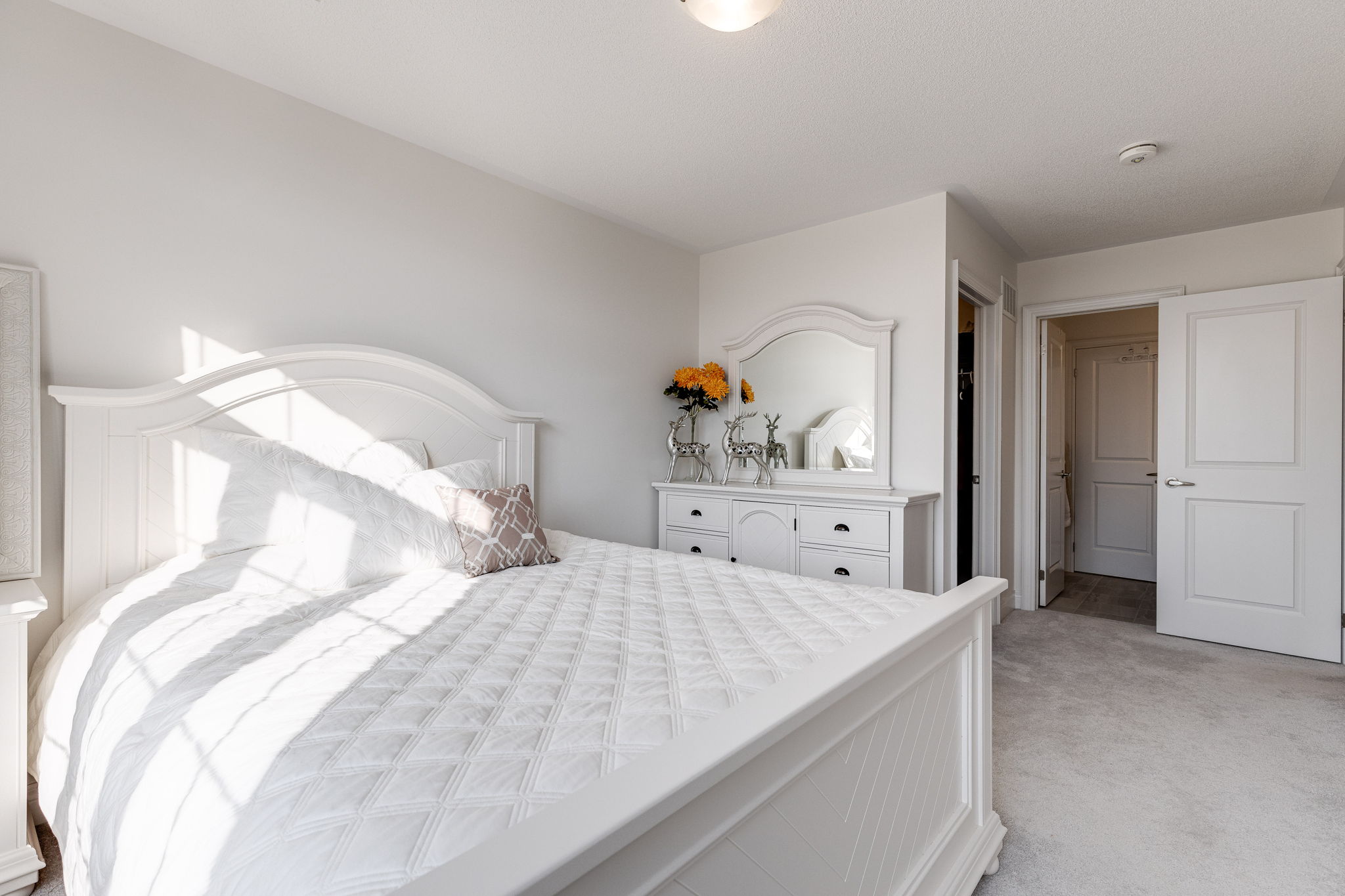 East Gwillimbury property showcase — delivered property photograph 39