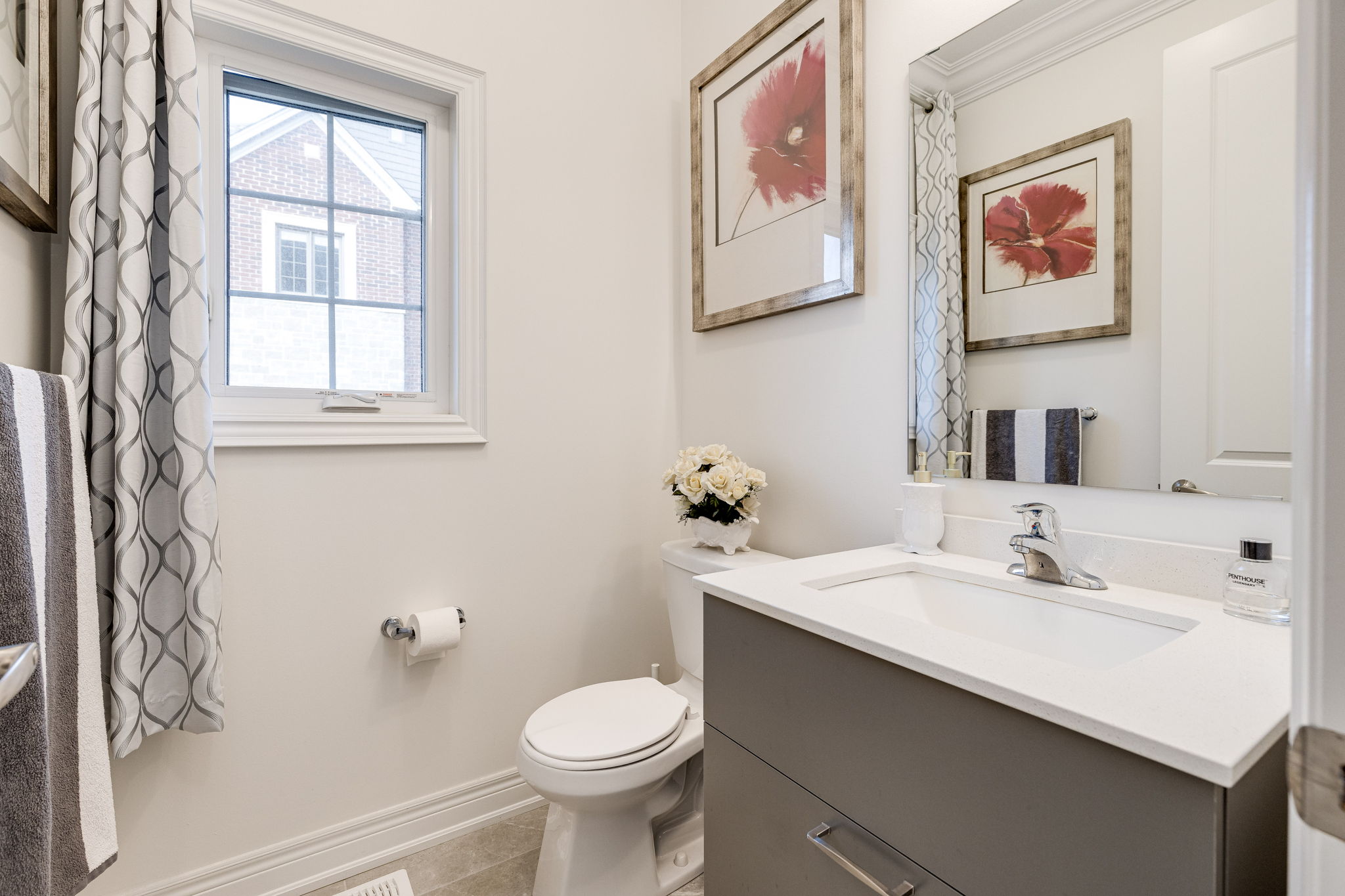 East Gwillimbury property showcase — delivered property photograph 5