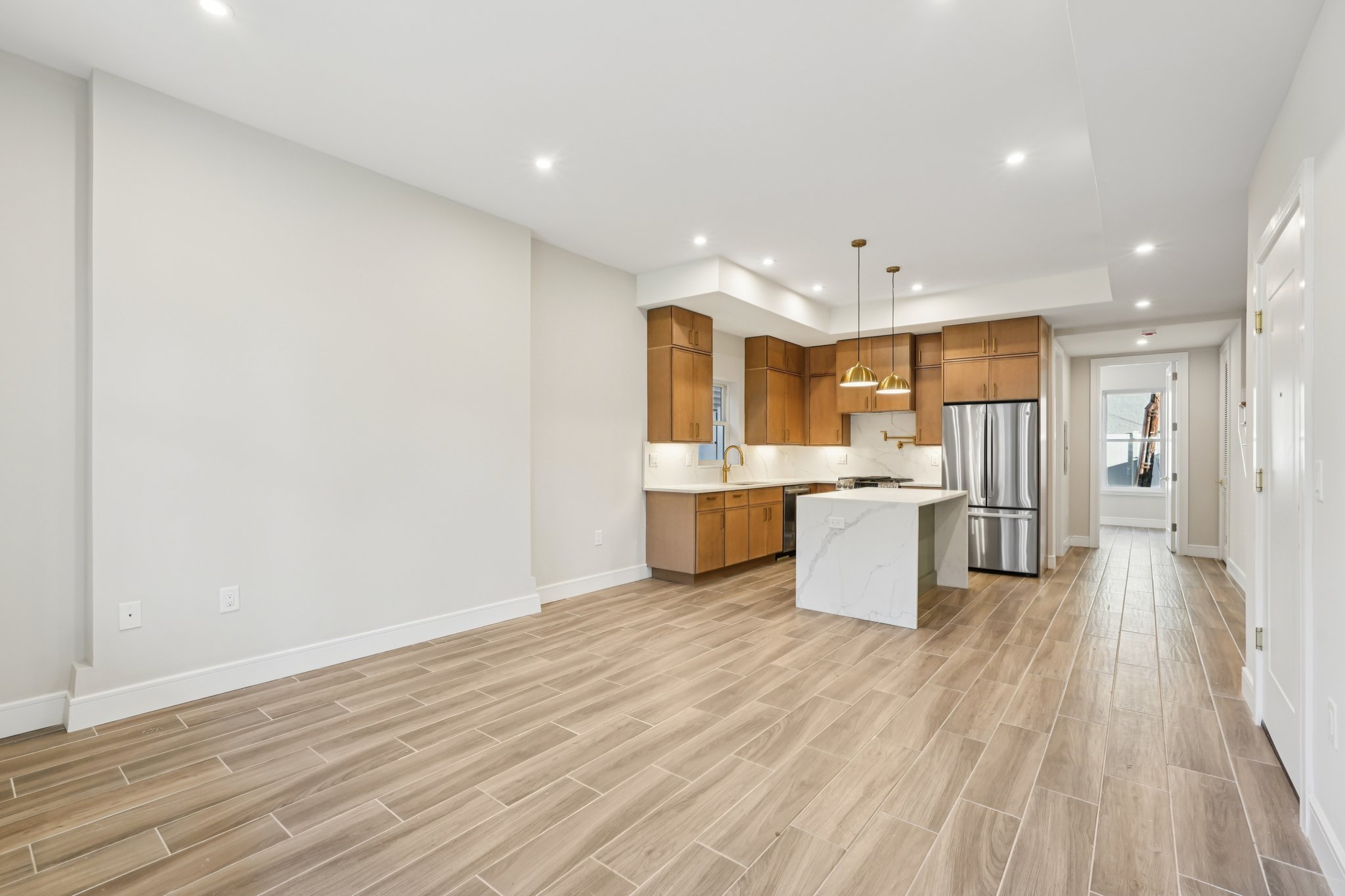 Clinton Ave-S1911-006.jpg