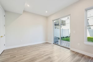 Clinton Ave-S1911-014.jpg