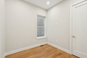 Clinton Ave-S1911-025.jpg