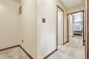Concord Rd apt a-S0809-046.jpg