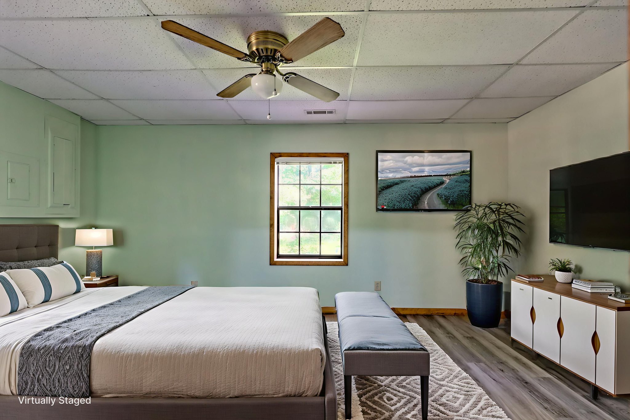 28 Coon Tail Rd (80) virtually staged.jpeg