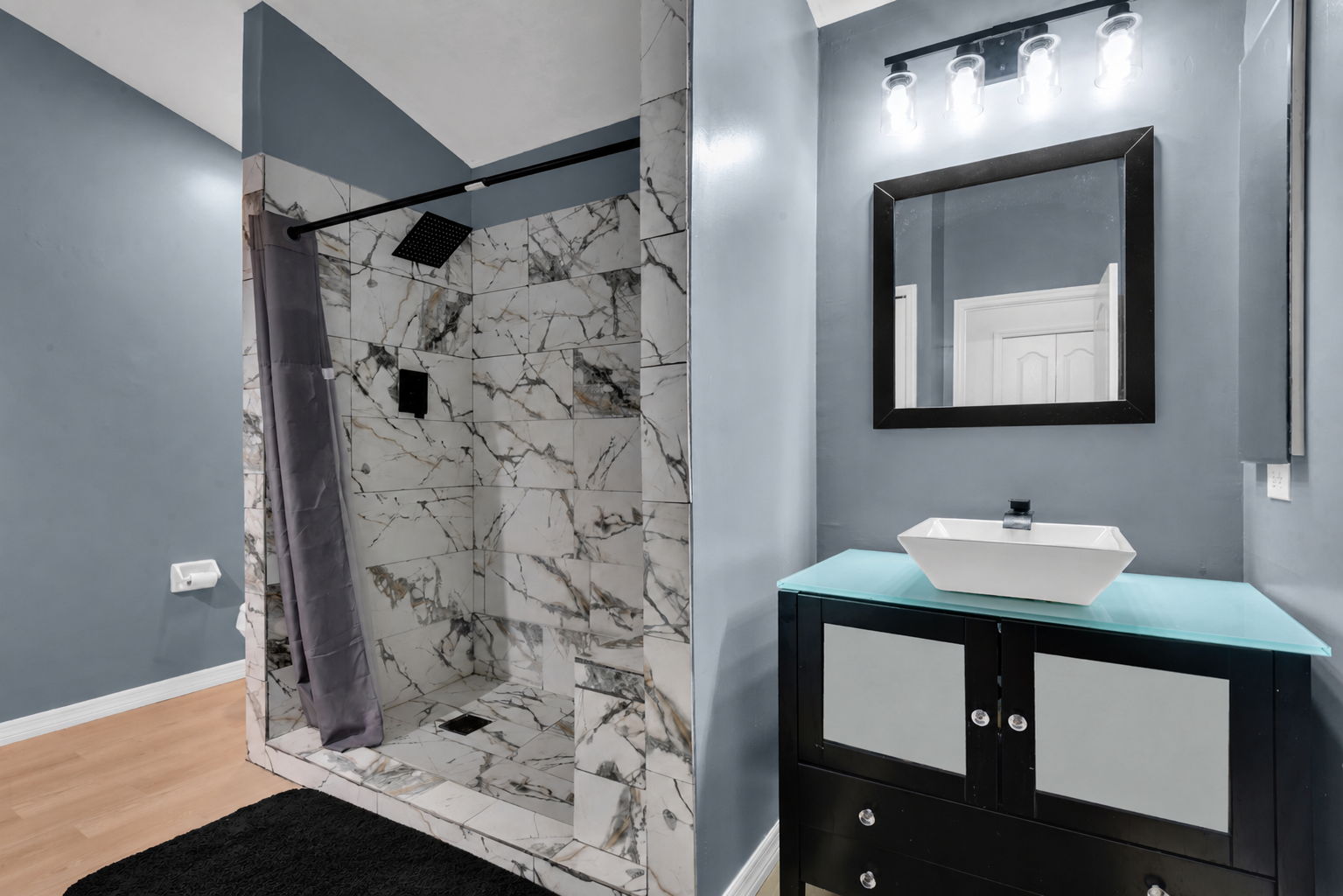Primary Full Bath