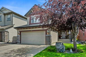 28 Cougar Ridge Manor SW, Calgary, AB T3H 0V3, Canada Photo 1