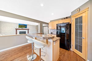 28 Cougar Ridge Manor SW, Calgary, AB T3H 0V3, Canada Photo 11