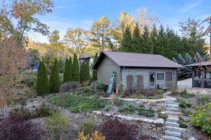 28 Crabapple Ln, Asheville, NC 28804, USA Photo 48