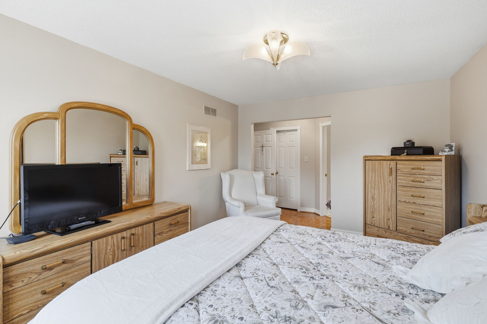 Property in Vaughan — delivered property photograph 23