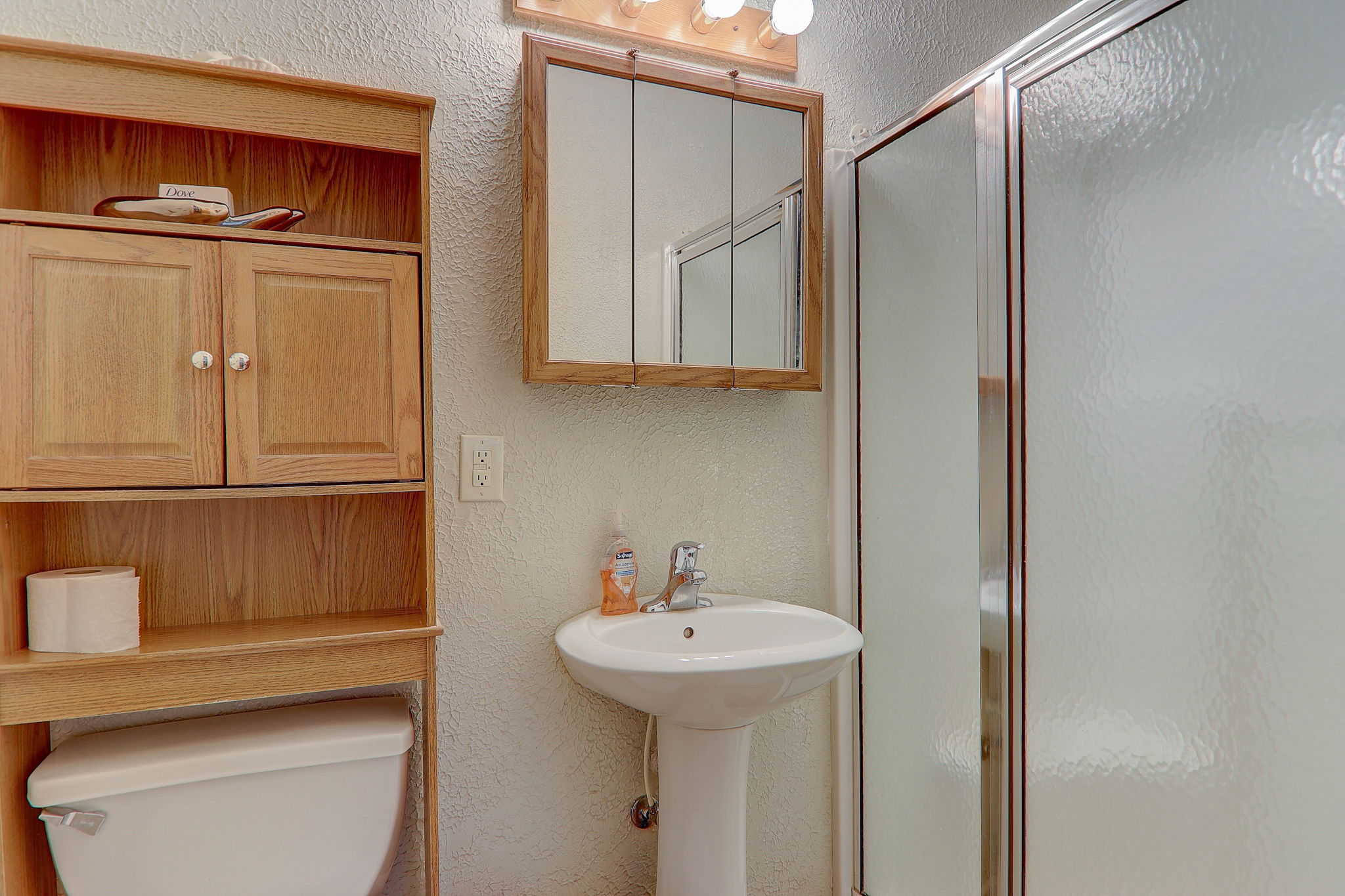 Cross Ridge Dr-041