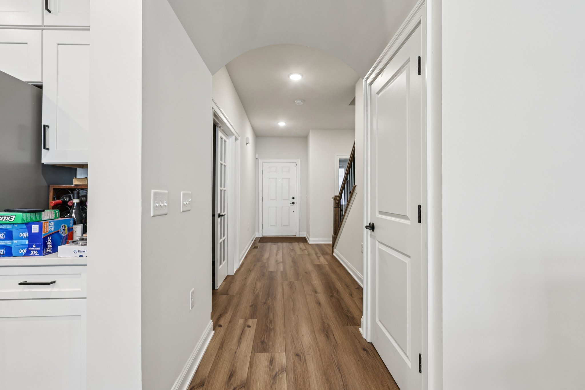 Dahlia Dr-S1212-004.jpg