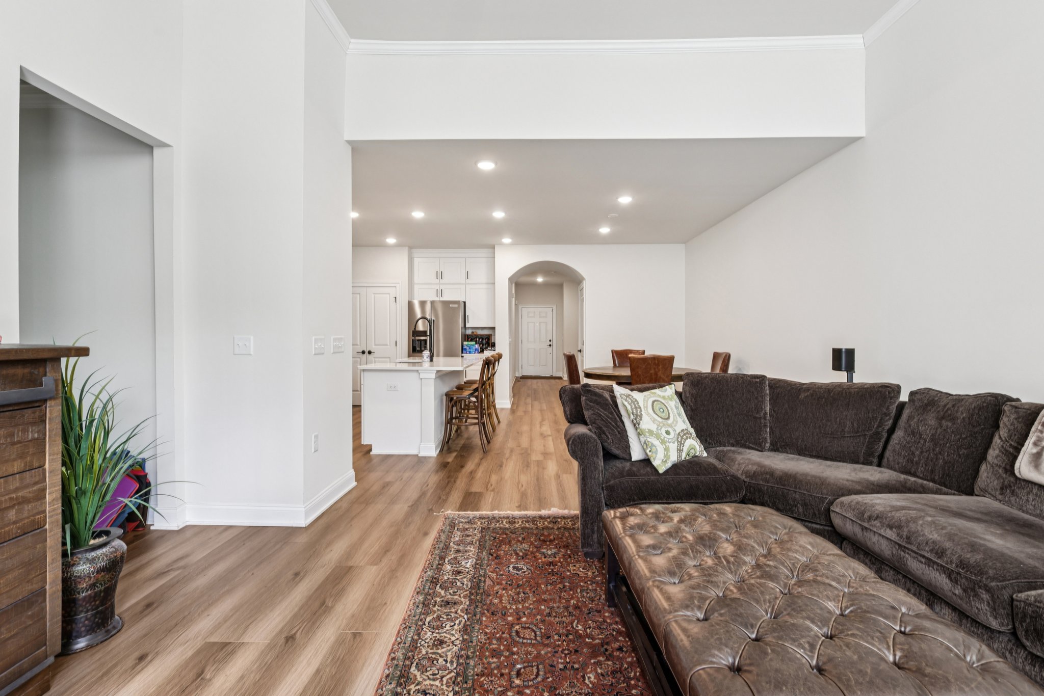 Dahlia Dr-S1212-005.jpg