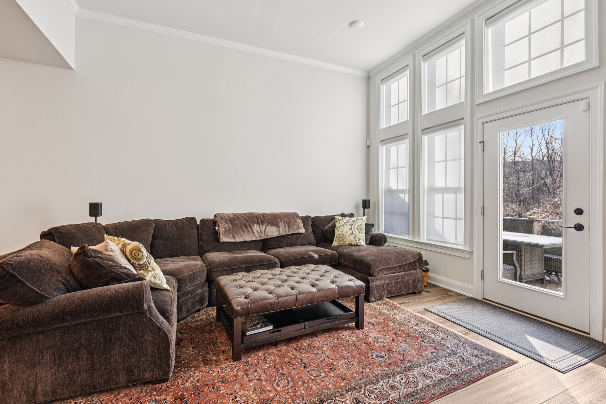 Dahlia Dr-S1212-006.jpg