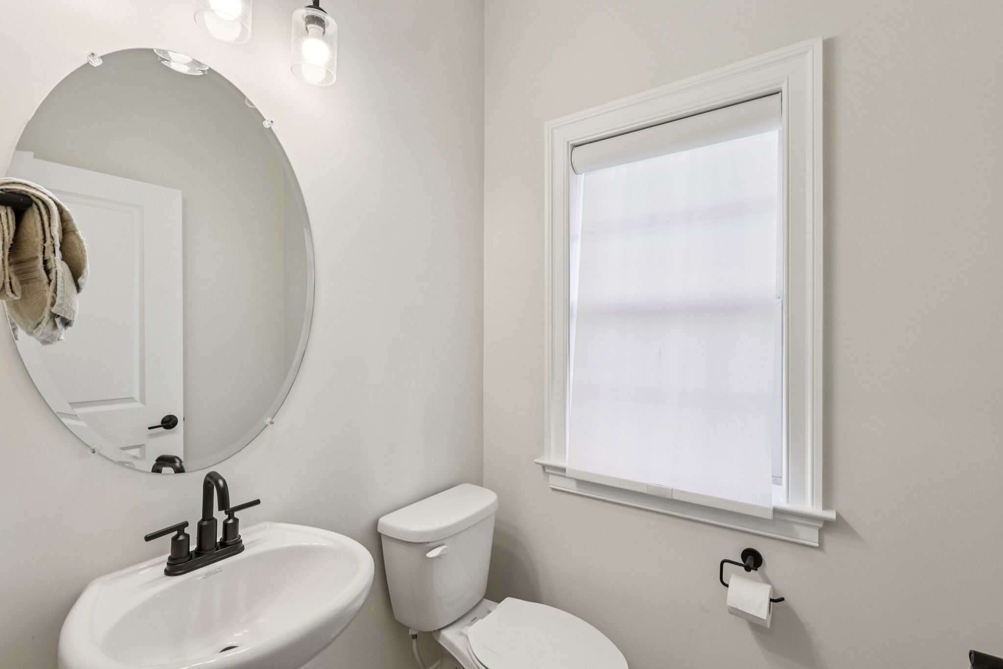 Dahlia Dr-S1212-015.jpg