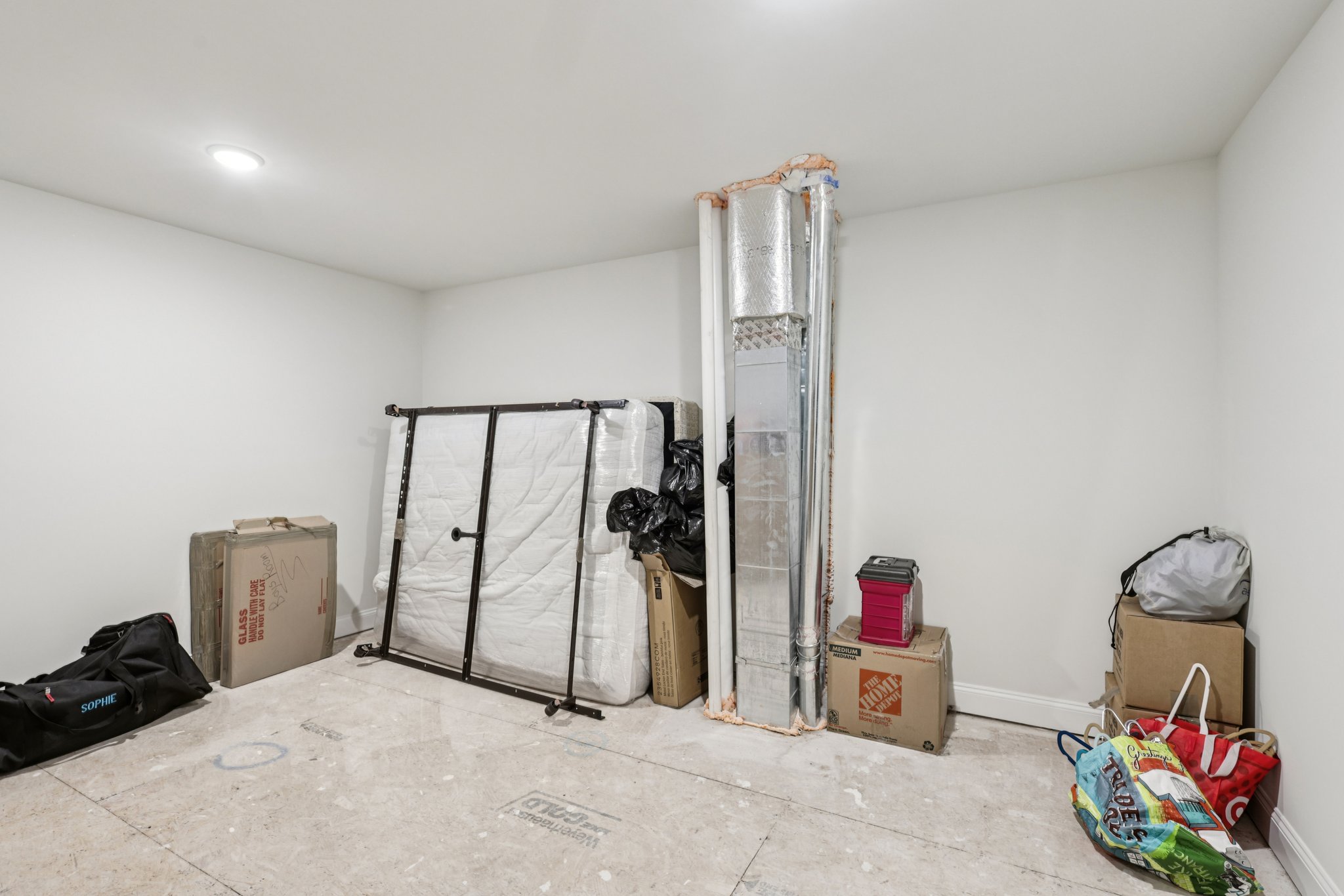 Dahlia Dr-S1212-022.jpg