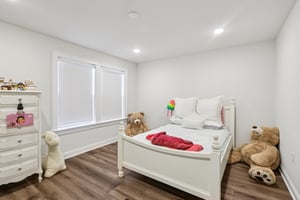 Dahlia Dr-S1212-018.jpg