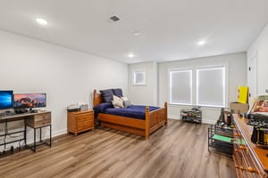 Dahlia Dr-S1212-020.jpg