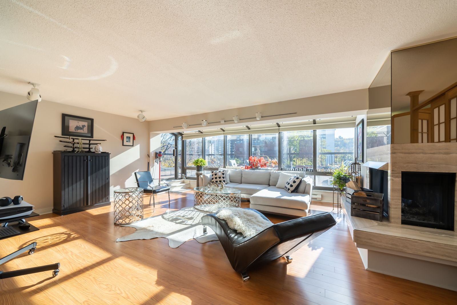 Hamilton property showcase