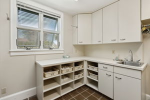 Laundry Facility/Room