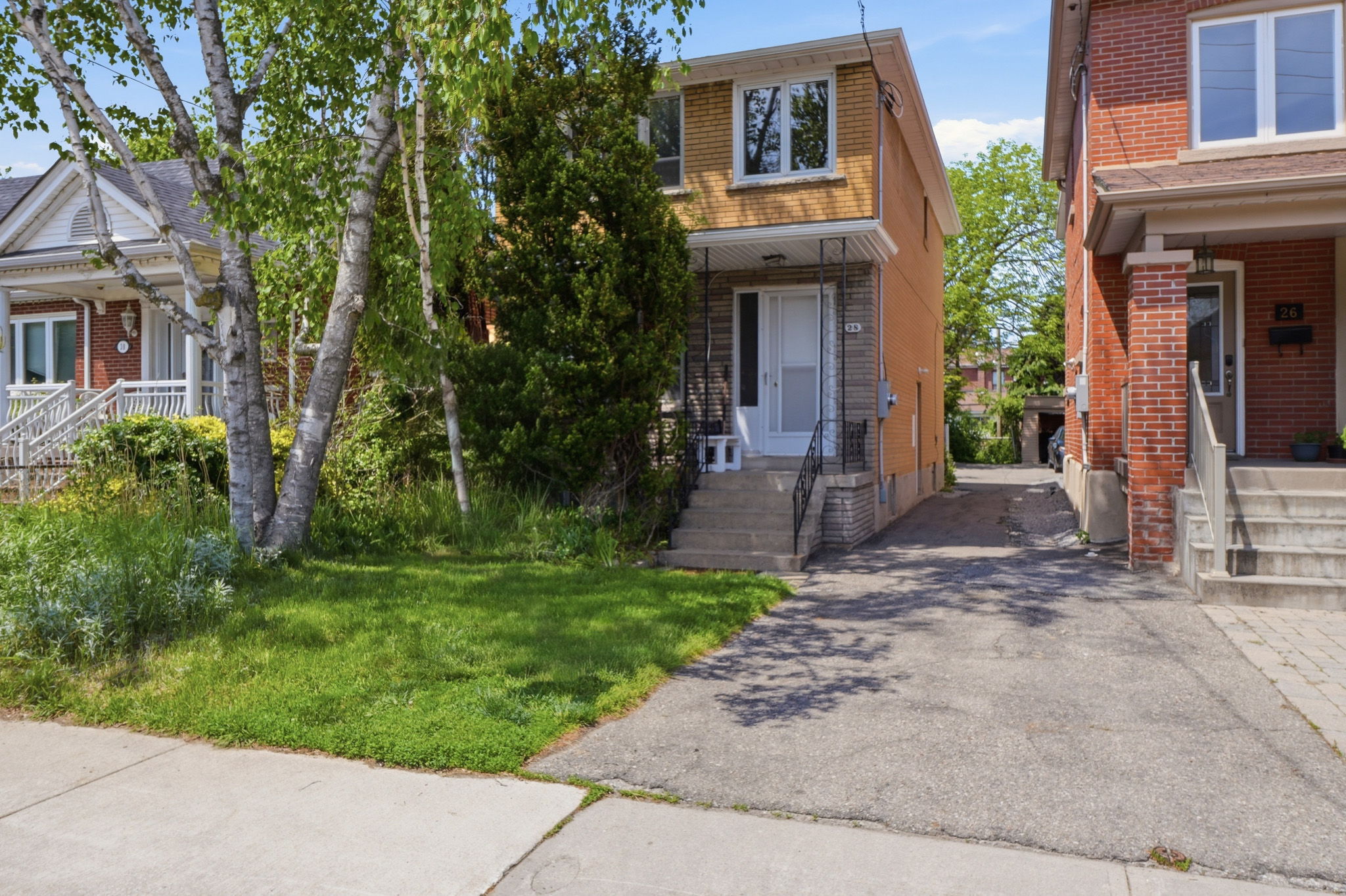 28 East Dr, York, ON M6N 2N7, Canada Photo 2
