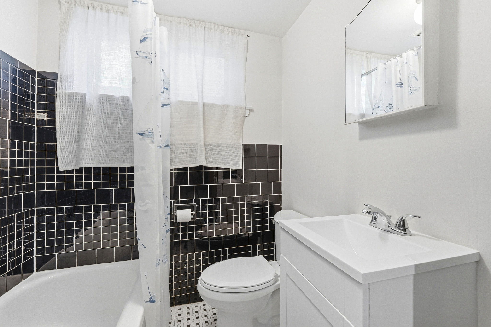 28 East Dr, York, ON M6N 2N7, Canada Photo 43