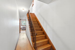 28 East Dr, York, ON M6N 2N7, Canada Photo 3