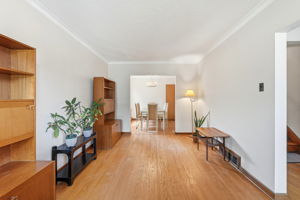 28 East Dr, York, ON M6N 2N7, Canada Photo 6