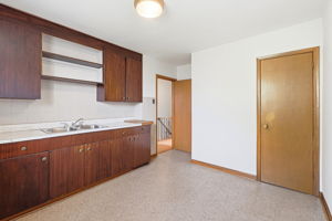 28 East Dr, York, ON M6N 2N7, Canada Photo 27